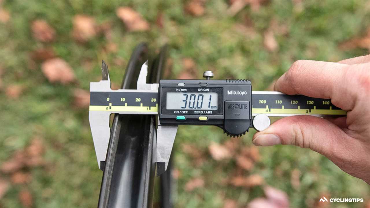 Scribe Aero Wide+ 42 disc brake road wheelset review