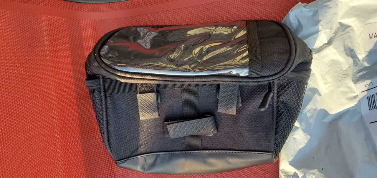 The curious case of the handlebar bag scam