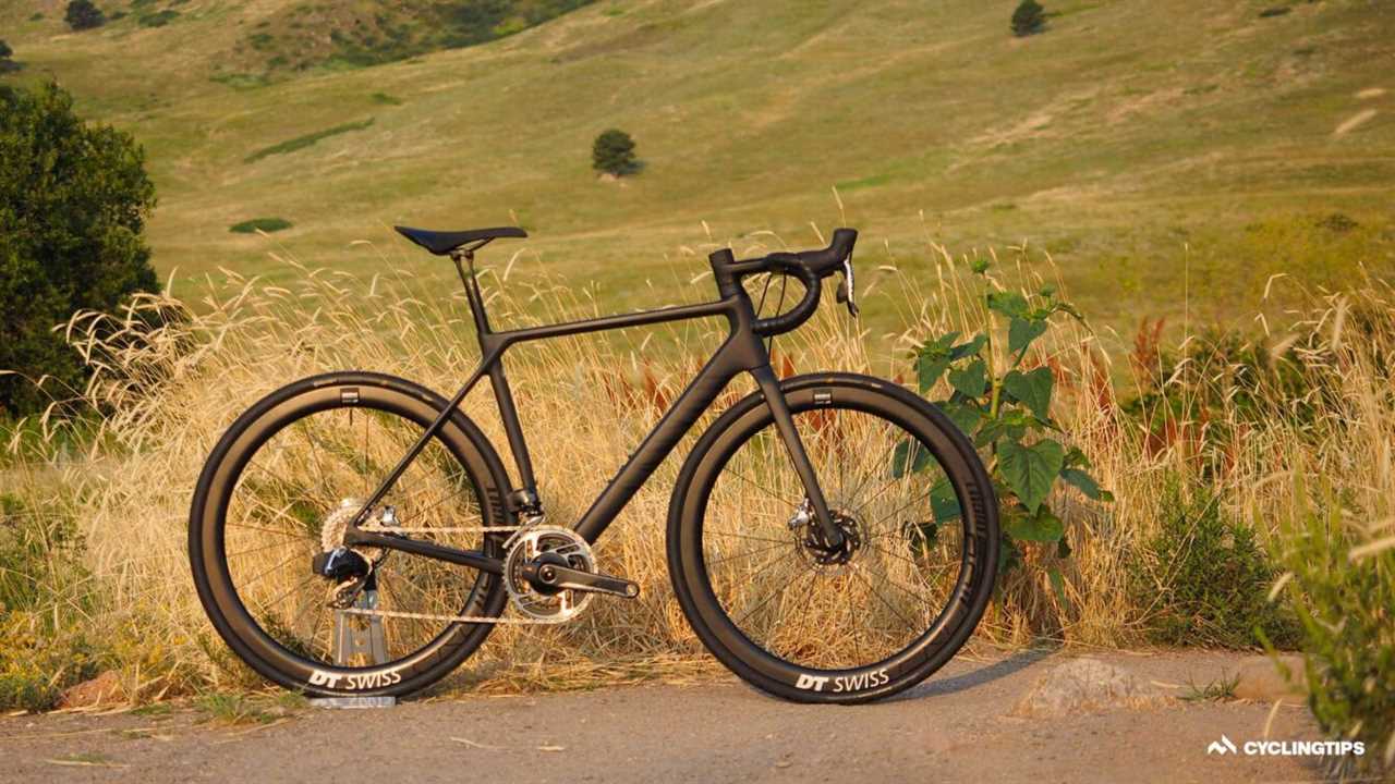 2022 Canyon Endurace CF SLX 9 Disc eTap review: Smooth and sleek value