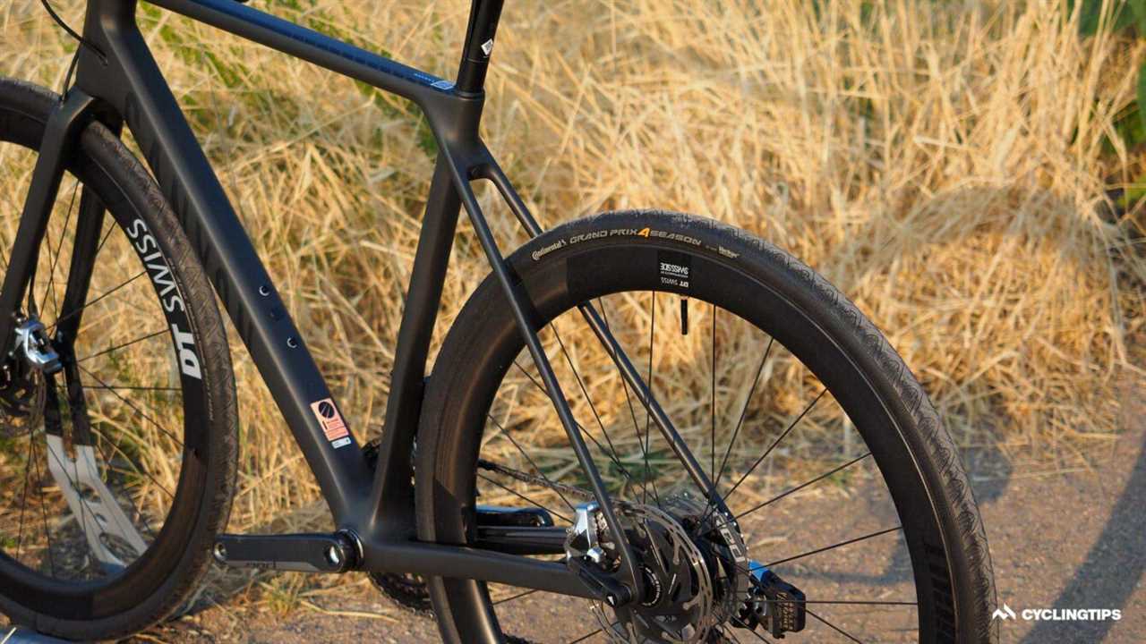 2022 Canyon Endurace CF SLX 9 Disc eTap review: Smooth and sleek value