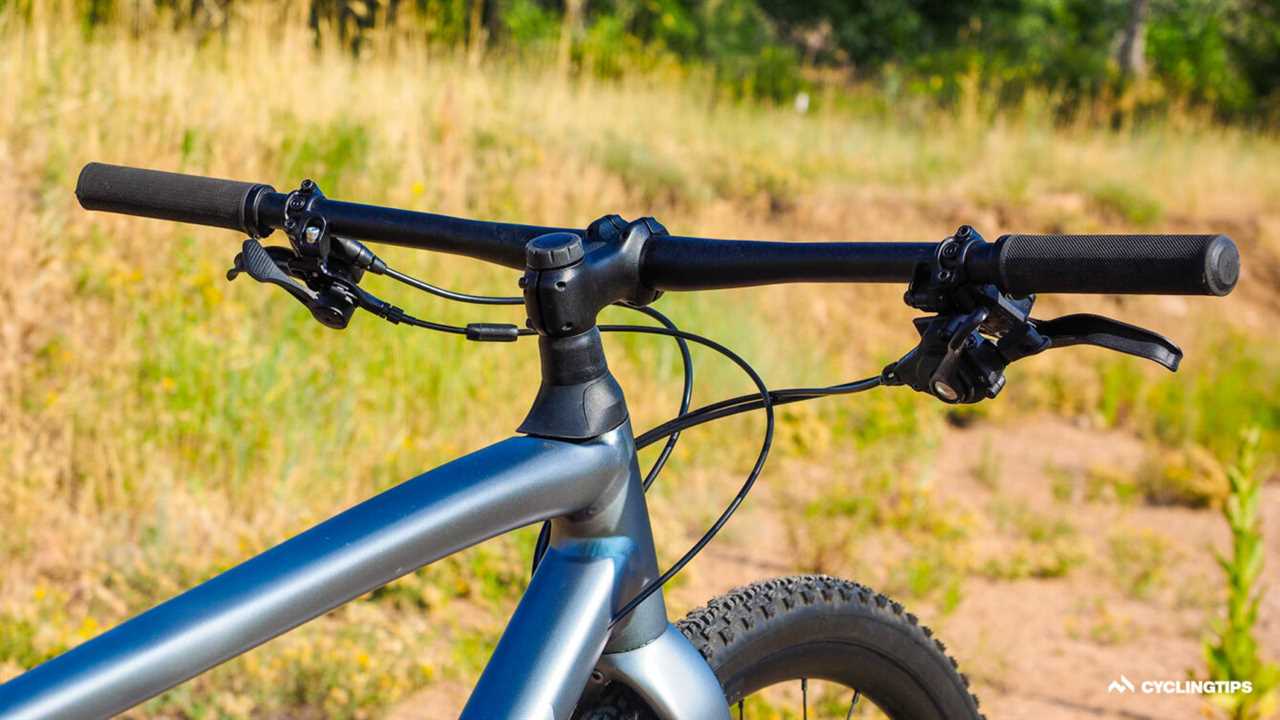 Specialized Diverge Expert E5 Evo review: Fun, not that fast, with flat bars