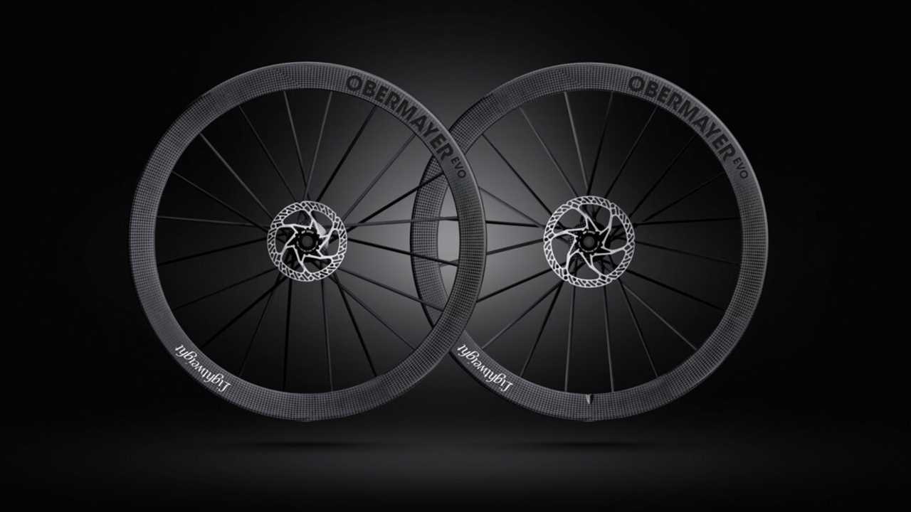 Lightweight’s lightweight 1230g Obermayer Evo disc wheelset