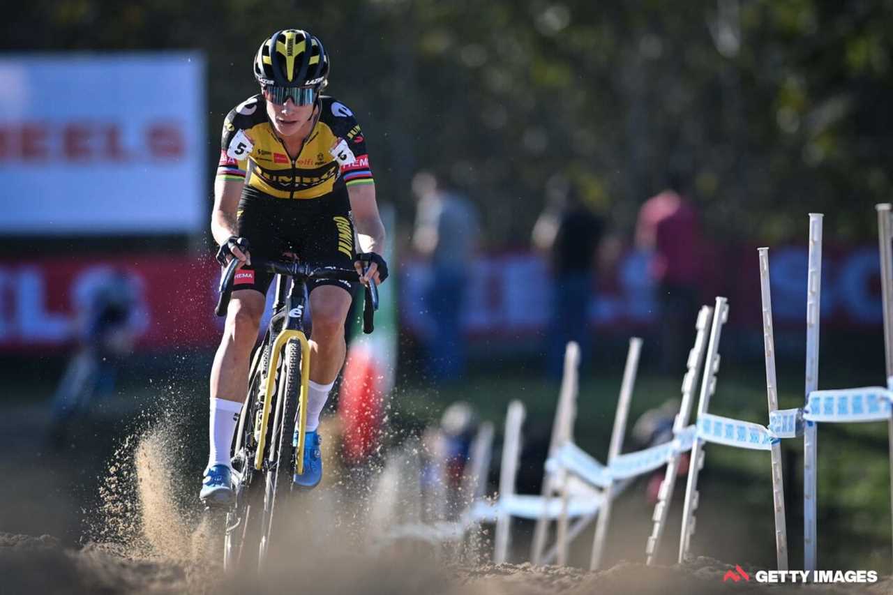 Vos and Van Aert will race a packed CX program to prepare for road Classics