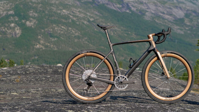 Best of 2021: Dangerholm’s custom 7.13 kg Scott Addict gravel is a work of art