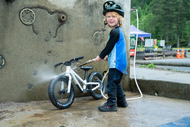 Kids Ride Shotgun Dirt Hero Balance Bike is a “Scaled-Down Enduro Machine”