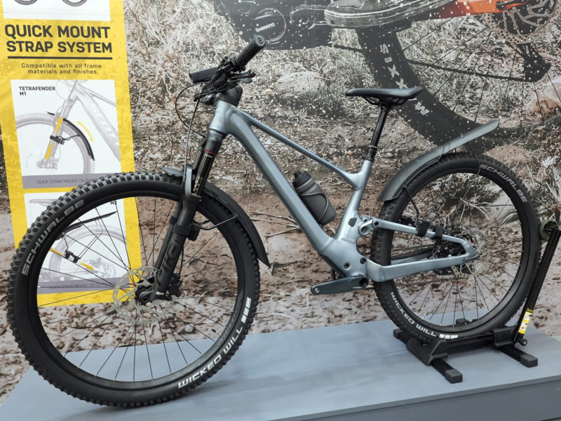 topeak tetra fender with universal fit strap mounts