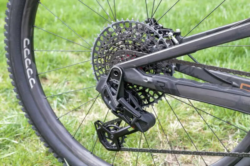 Revel Ranger v2 SRAM transmission rear derailleur