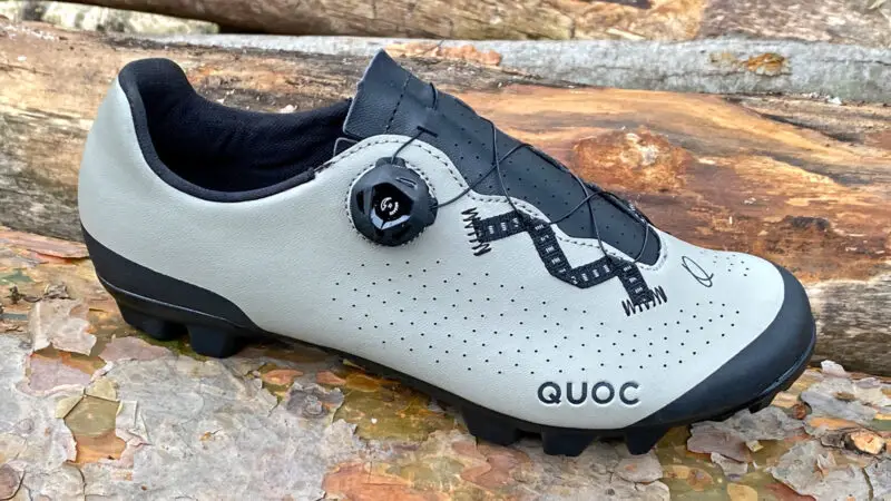 Quoc Escape Off-Road gravel & mountain bike shoes, angled