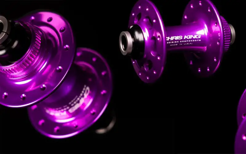 Chris King 3D Violet hubs logo