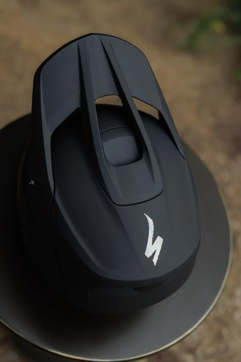 Specialized Dissident II full face helmet