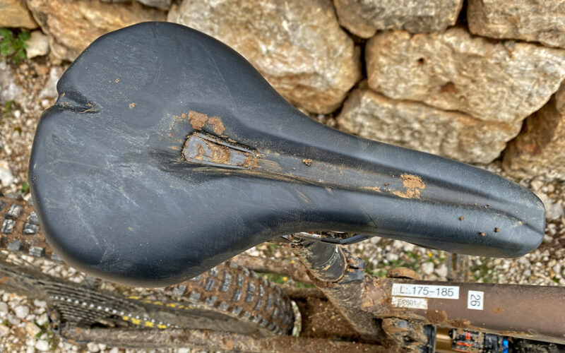 PRO MSU 1-3 eMTB off-road ebike saddle review, muddy top