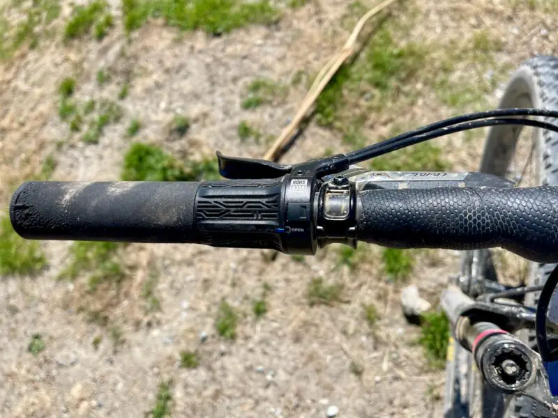 Pro Bike Check- Keegan Swensons Santa Cruz Blur with Prototype RockShox SID new twistlock