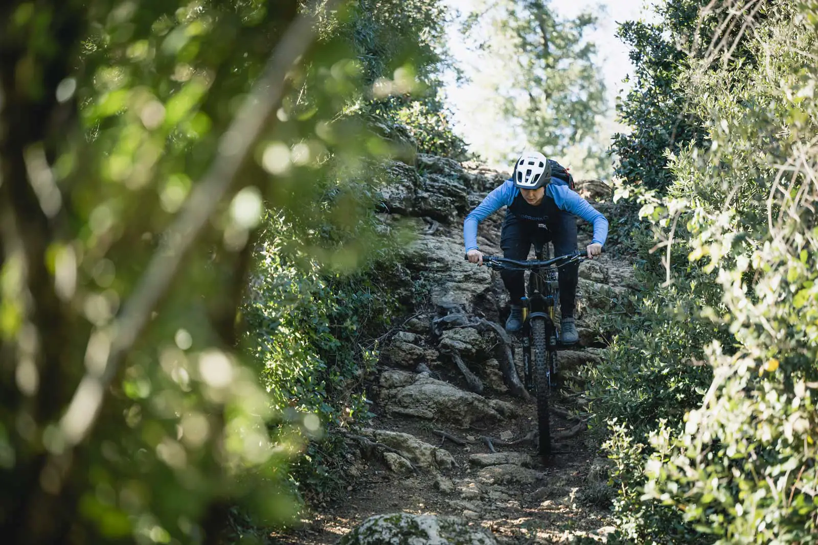 2022-canyon-spectral-on-review-riding-rocky-descent-tuscy-italy
