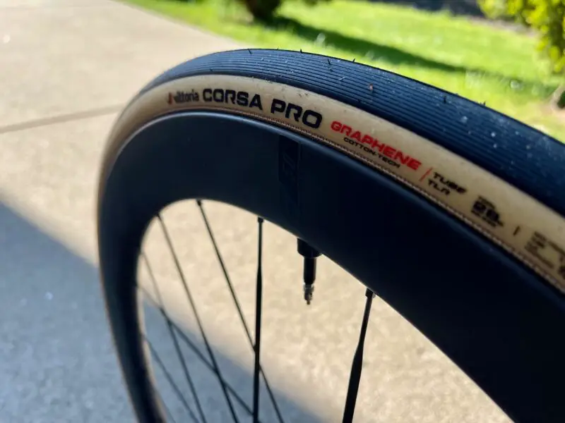 Vittoria Corsa Pro Speed control Tires sidewall differnt