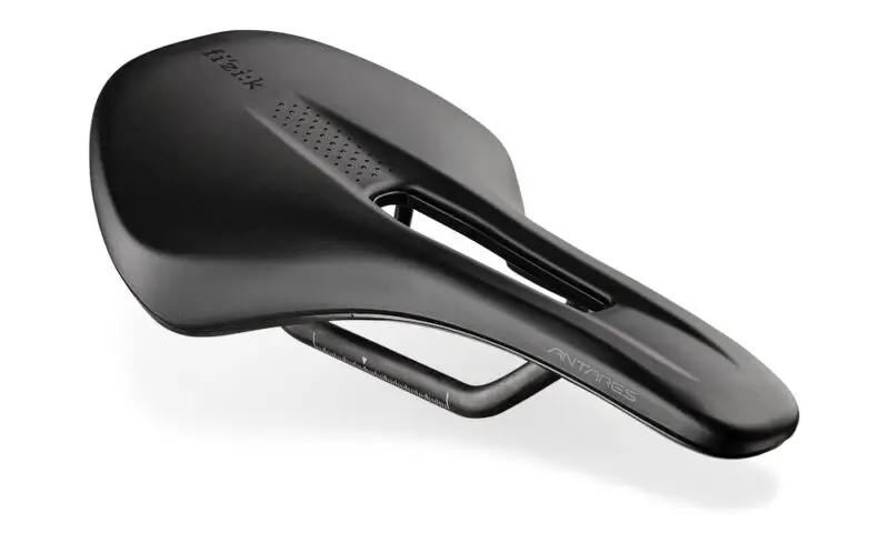 Fizik Vento Antares revamped reshaped ergonomic racing saddle, R1 angled