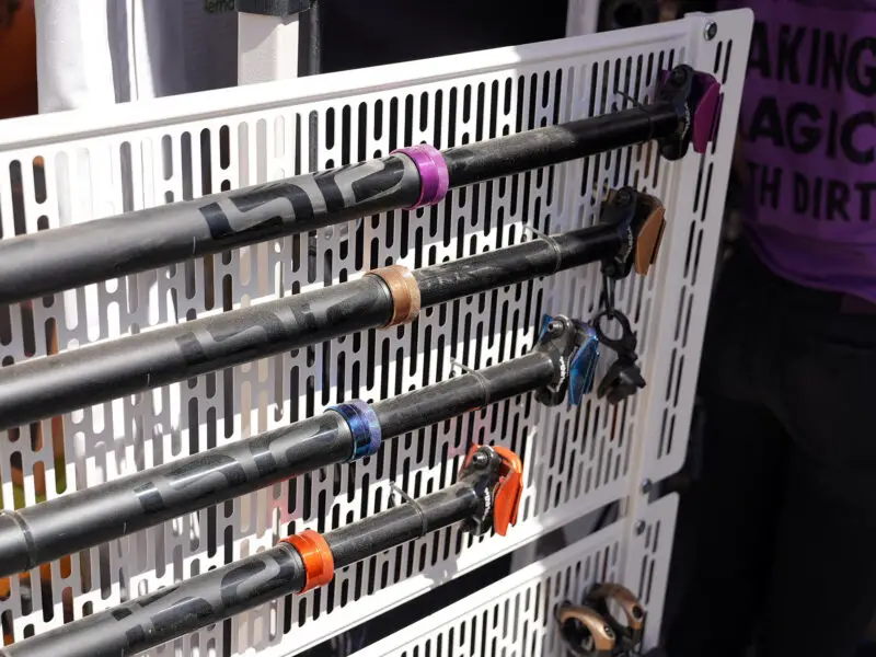 e-thirteen dropper seatpost with anodized color options for collars and top clamps.