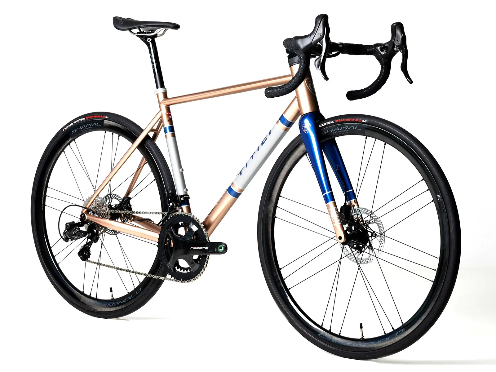Titici Progetto Sessanta Strada modern steel road bike, handmade-in-Italy, angled