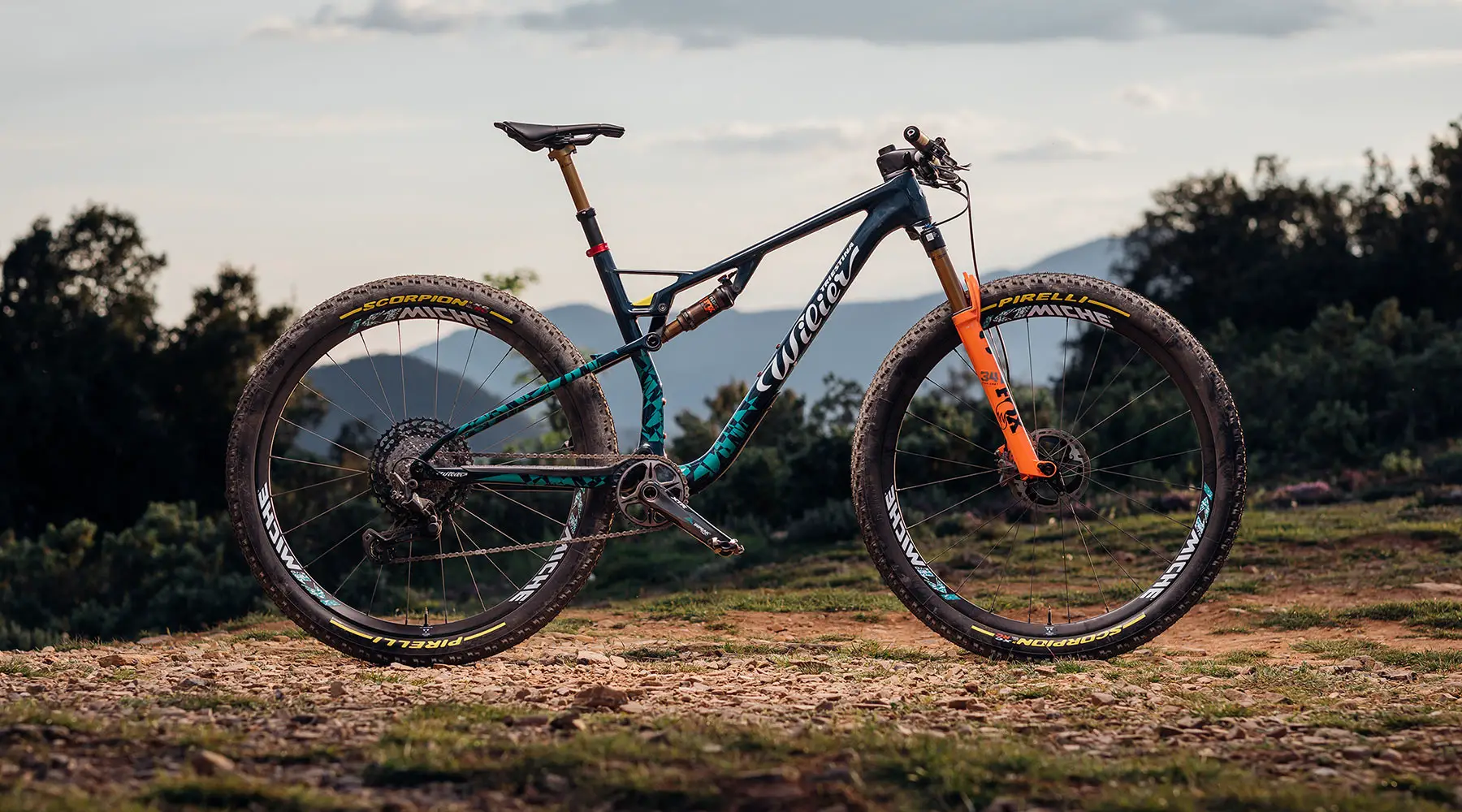 Wilier Urta Max SLR lightweight 120mm carbon XC race mountain bike, complete