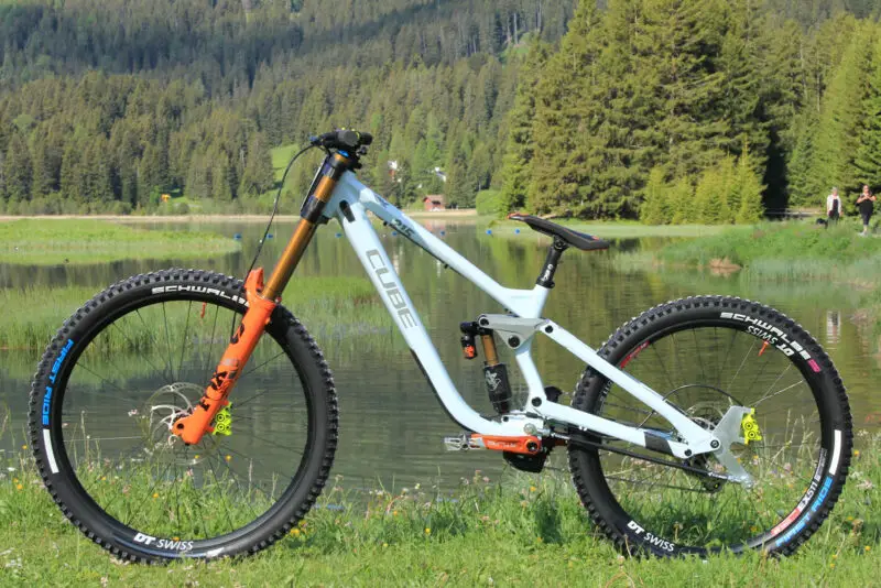 danny hart cube prototype dh bike floating brake arm lenzerheide 2023