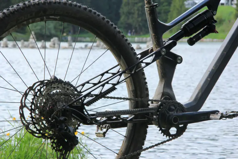gamux 150mm all-mountain prototype cnc machined stays horst link