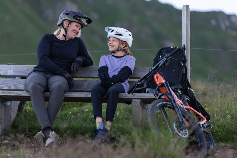Specialized Turbo Levo SL Kids fun with mom