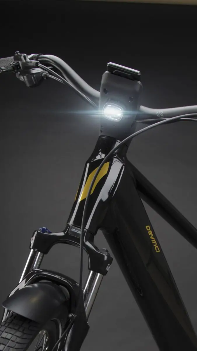 Devinci eBike Integrated light