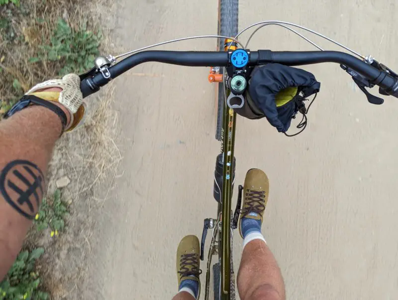 Stomp Lox Slack Bicycle Shoe on the Gus