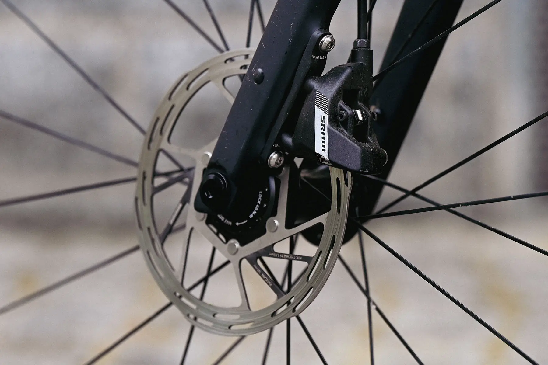 sram apex 12-speed road and gravel bike flat mount brakes