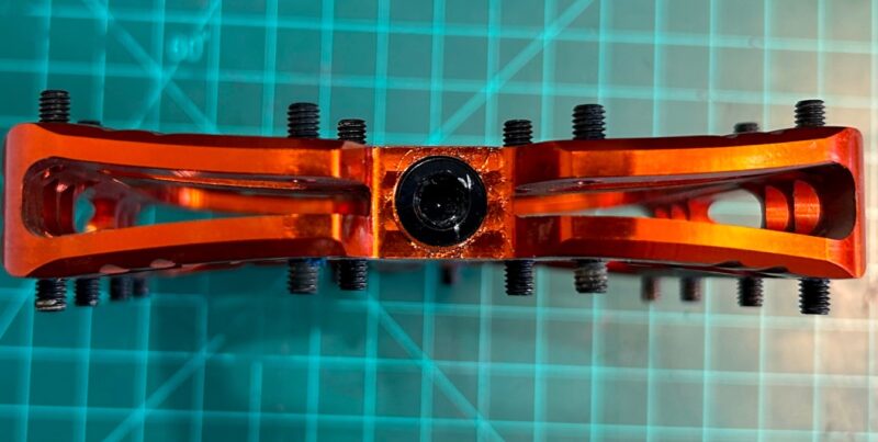 Deity TMAC mountain bike flat pedals concave profile