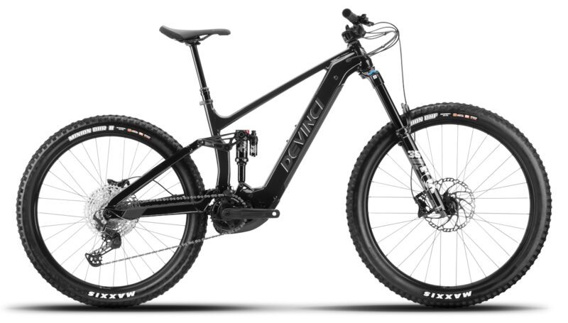 Devinci e-Troy ebike gloss black