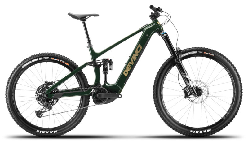 Devinci e-Troy ebike side profile