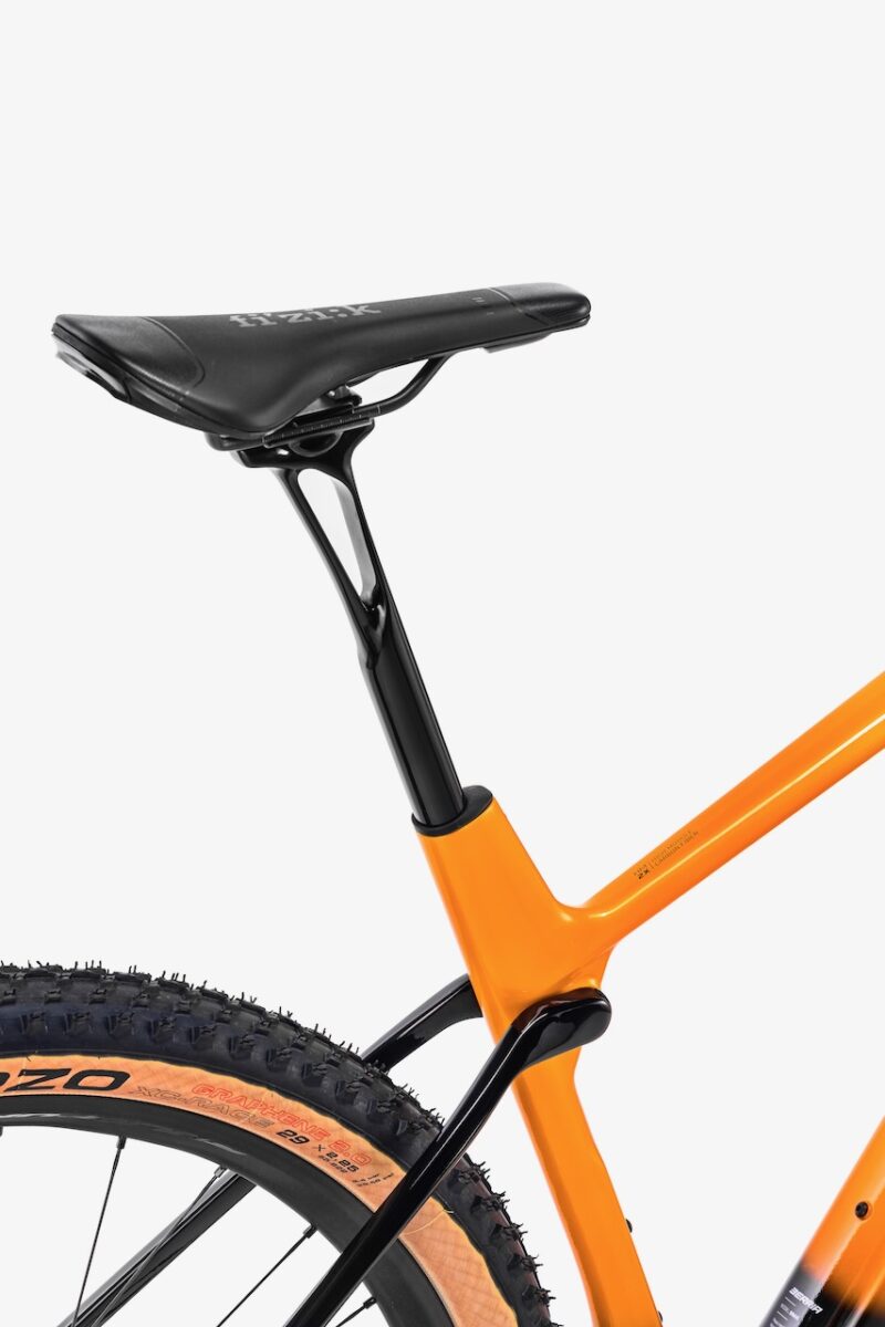 New Berria Bravo Soft Tail Boasts Sub 1000g Frame With 28mm of Travel