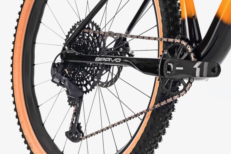 New Berria Bravo Soft Tail Boasts Sub 1000g Frame With 28mm of Travel