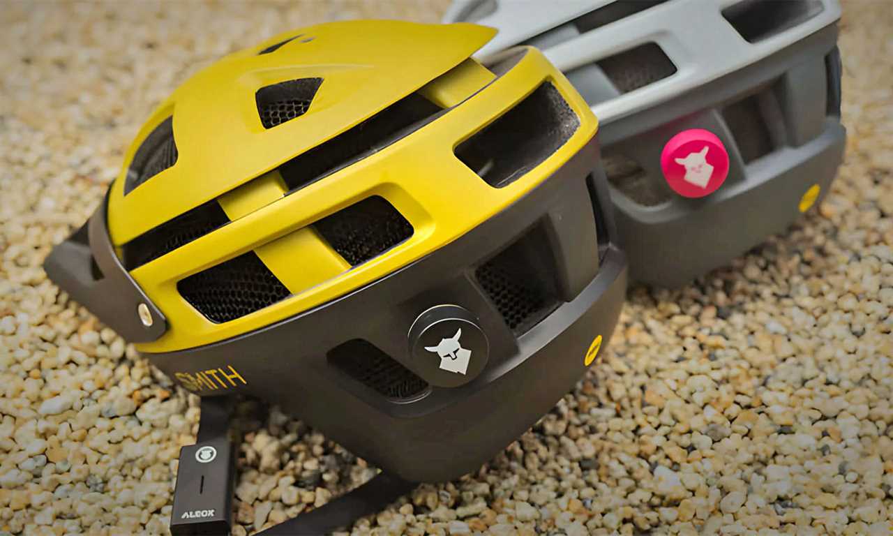 Aleck Tocsen crash sensor integration with Smith helmets