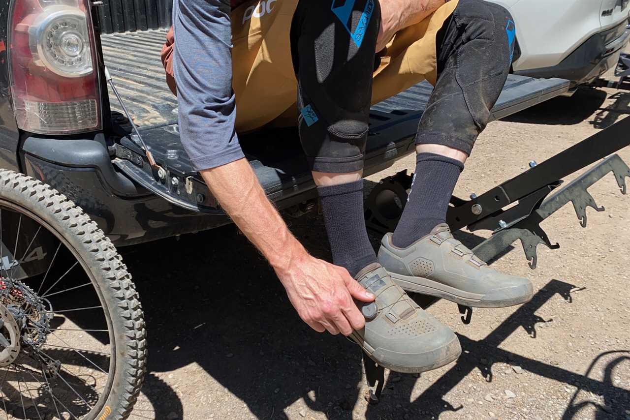 Adjusting the Fox Union Boa mountain bike shoes