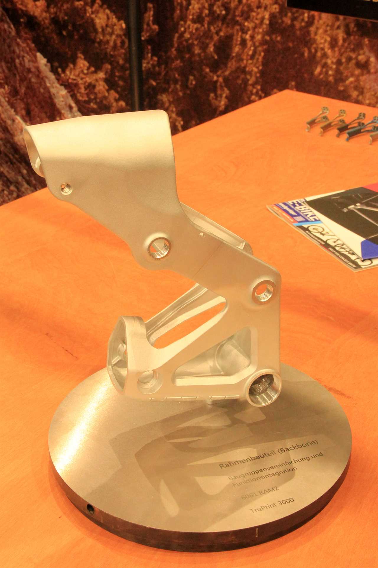 intense backbone dh bike 3d printed 6061 alloy trumpf additive manufacturing