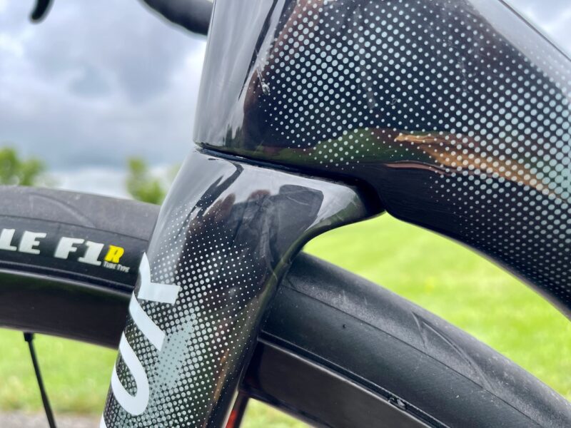 Factor O2 VAM fork close up