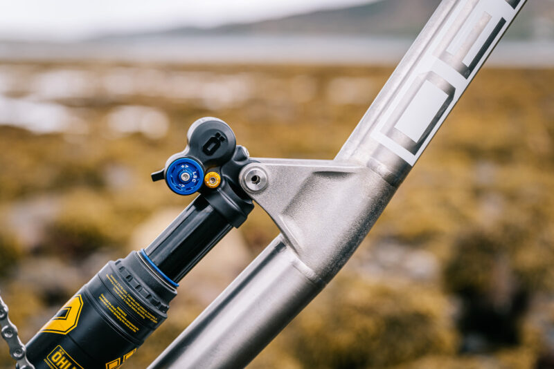 Deviate Expand Project Tilander to 145mm Titanium High-Pivot