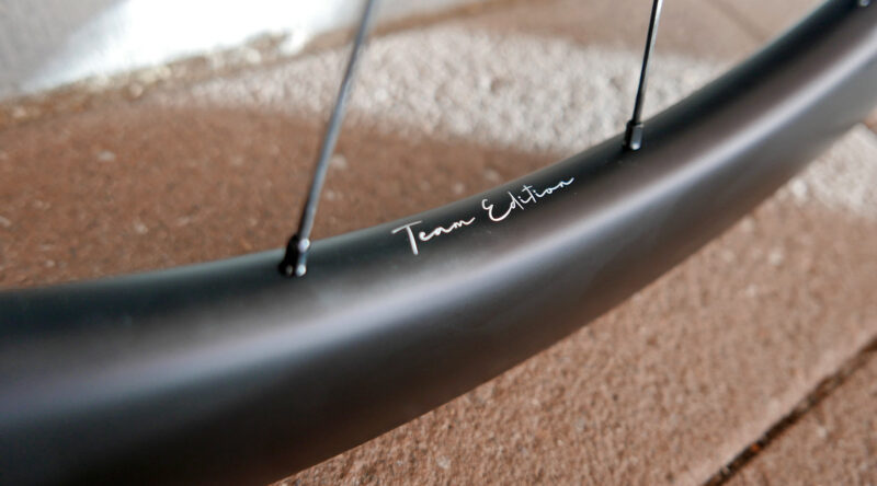 Limited Team Edition Hunt x Team COOP-Hitec 44 Aerodynamicist carbon wheels, ltd ed.