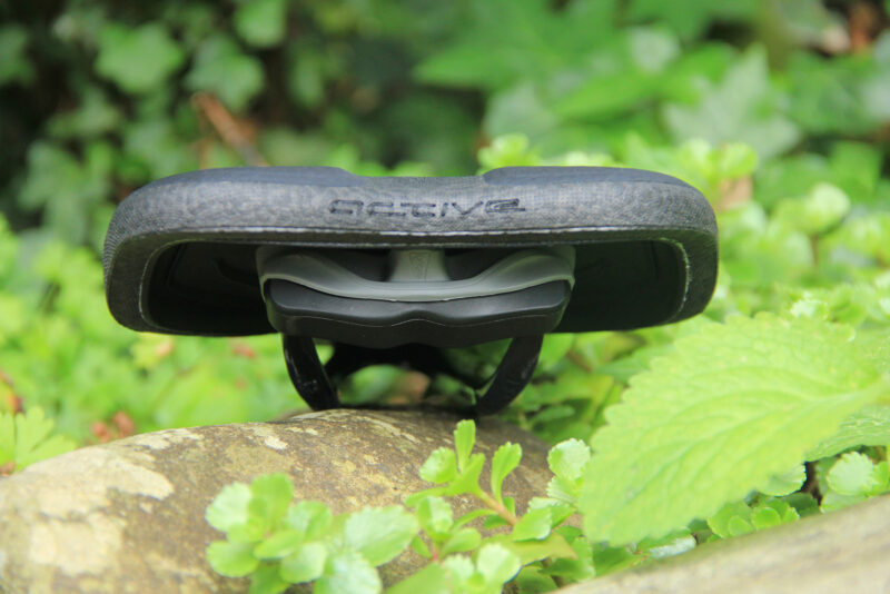 SQlab 611 Infinergy Ergowave Active 2.1 Carbon Saddle is 100% Made in Europe