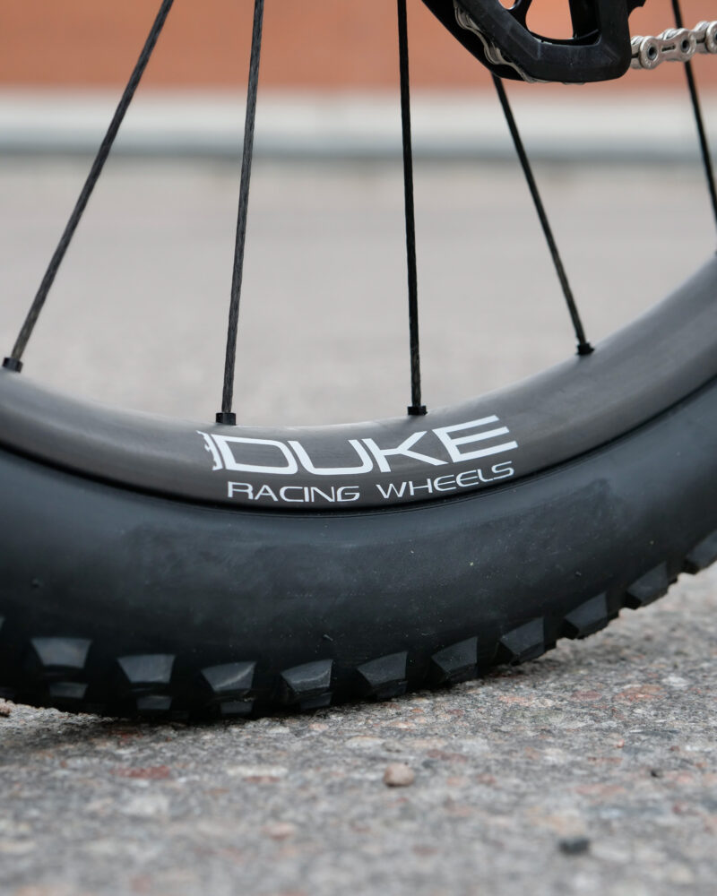 DANGERHOLM WORLDS LIGHTEST EMTB SCOTT LUMEN ERIDE BUILD XC DUKE RACING WHEELS