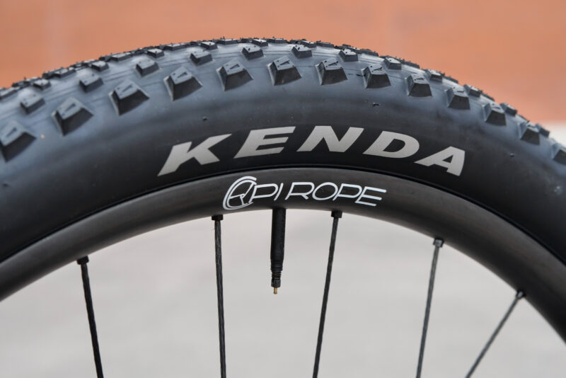 DANGERHOLM WORLDS LIGHTEST EMTB SCOTT LUMEN ERIDE BUILD XC KENDA TIRE DUKE 28MM CARBON RIMS