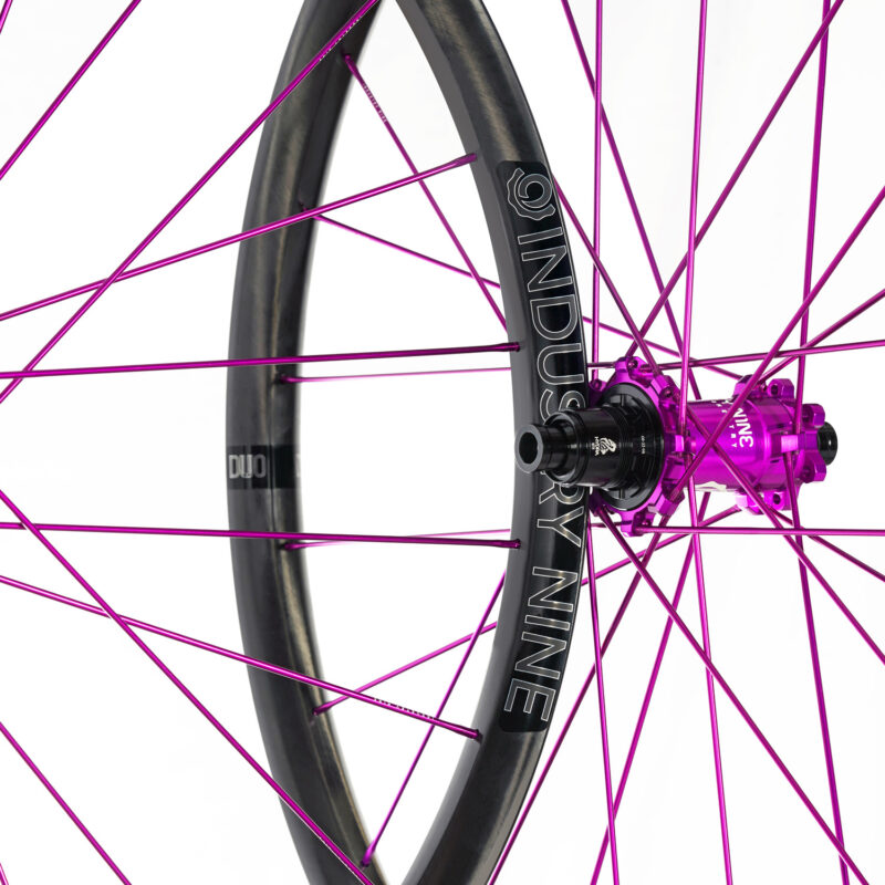 industry nine hydra enduro 325/310 duo wheelset 24 spoke carbon rims made in kamloops