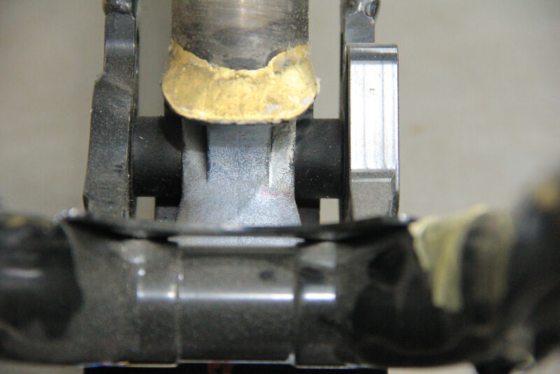 v3 starling test frame efbe tri-tested dye shows a crack in cast structure