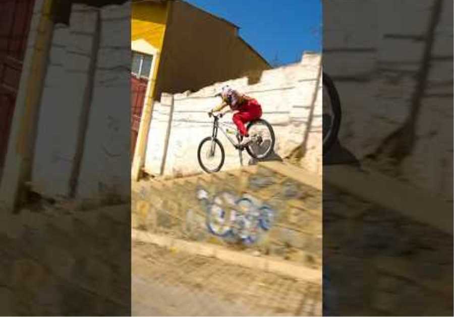 Blasting down Favela Stairs 🔥