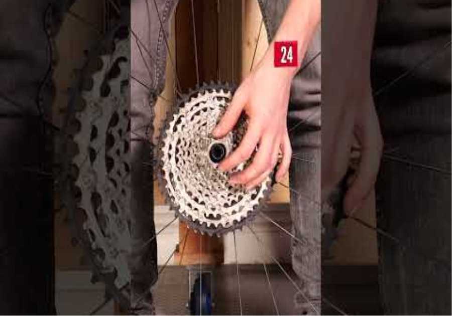 The Quickest Way To Remove A Cassette! 🧑‍🔧💨