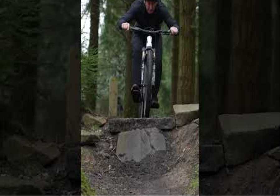 Actual Footage Of An E-Biker Enjoying A Normal MTB! 🚲🤯
