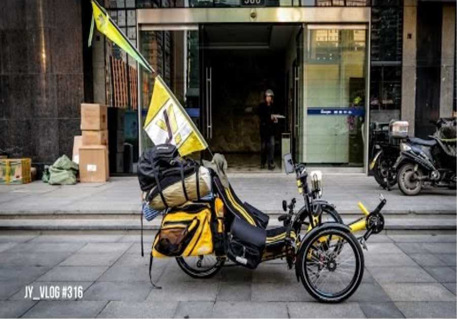 FULLY LOADED WORLD RECUMBENT CYCLE TOUR TEST RIDE