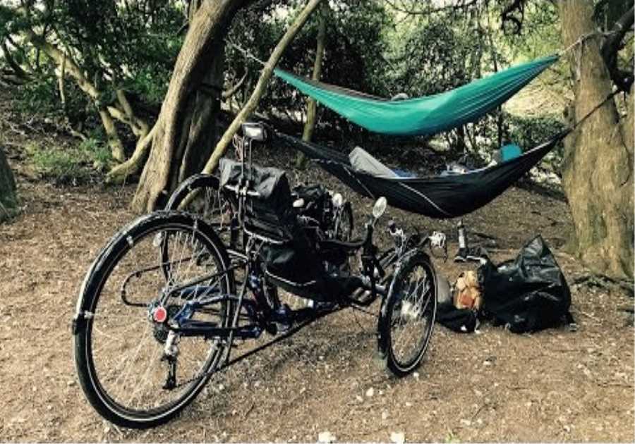 A trike and hammock micro adventure near London