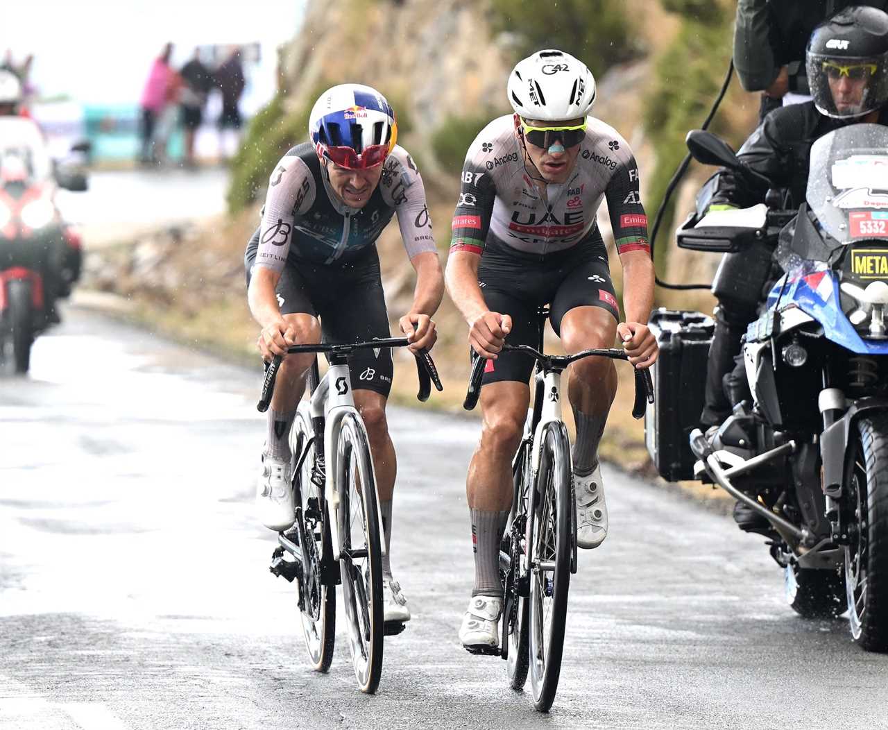 Pidcock, Almeida Clash in GC Vuelta Shakeup: ‘João Told Me to Grow Some Balls’